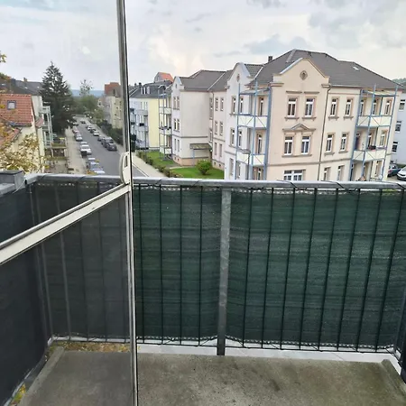 Elbquartier13 2 Schlafzimmer Balkon Und Parkplatz Appartement *